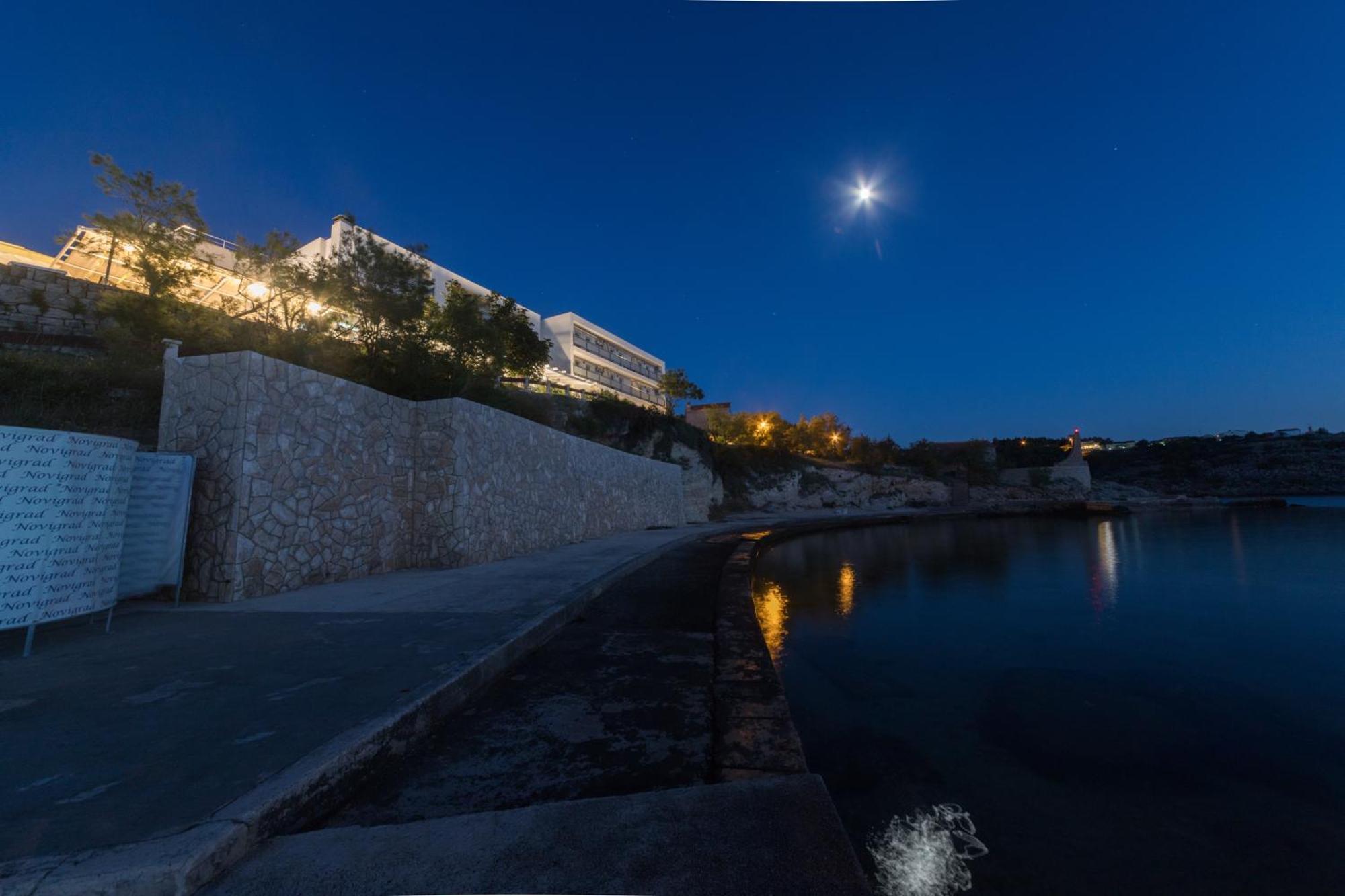 Hotel Rooms Roccia Novigrad  Bagian luar foto