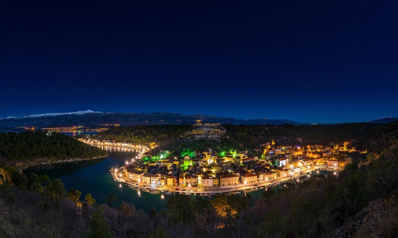 Hotel Rooms Roccia Novigrad  Bagian luar foto