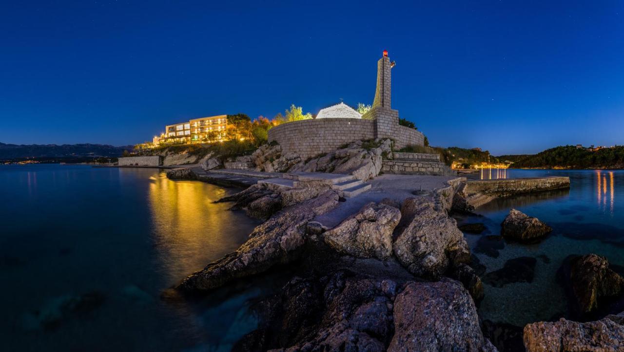 Hotel Rooms Roccia Novigrad  Bagian luar foto