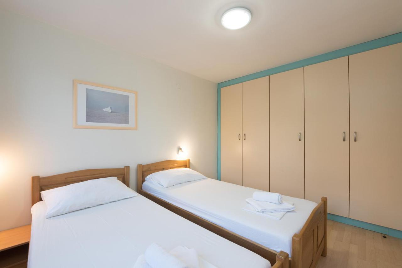 Hotel Rooms Roccia Novigrad  Bagian luar foto