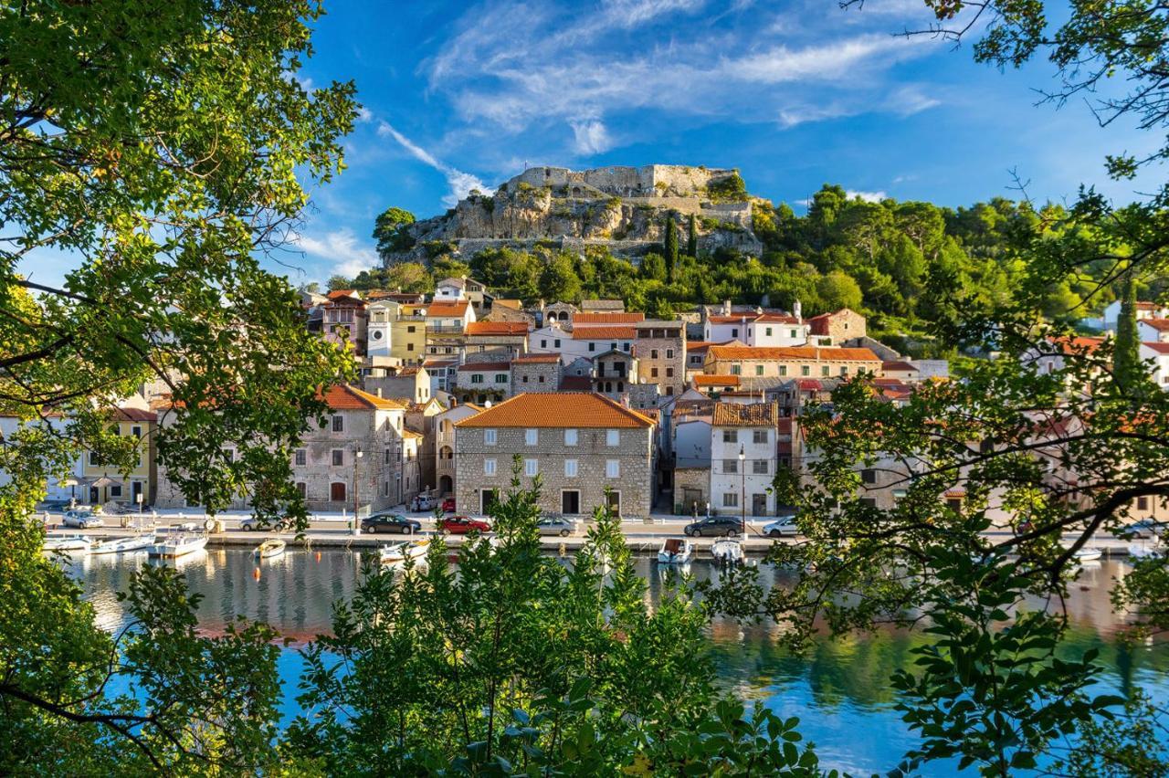 Hotel Rooms Roccia Novigrad  Bagian luar foto