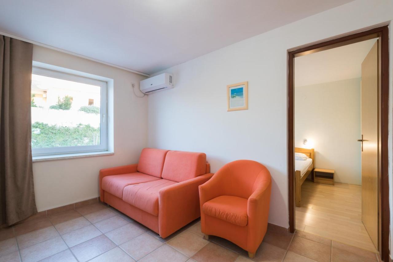 Hotel Rooms Roccia Novigrad  Bagian luar foto