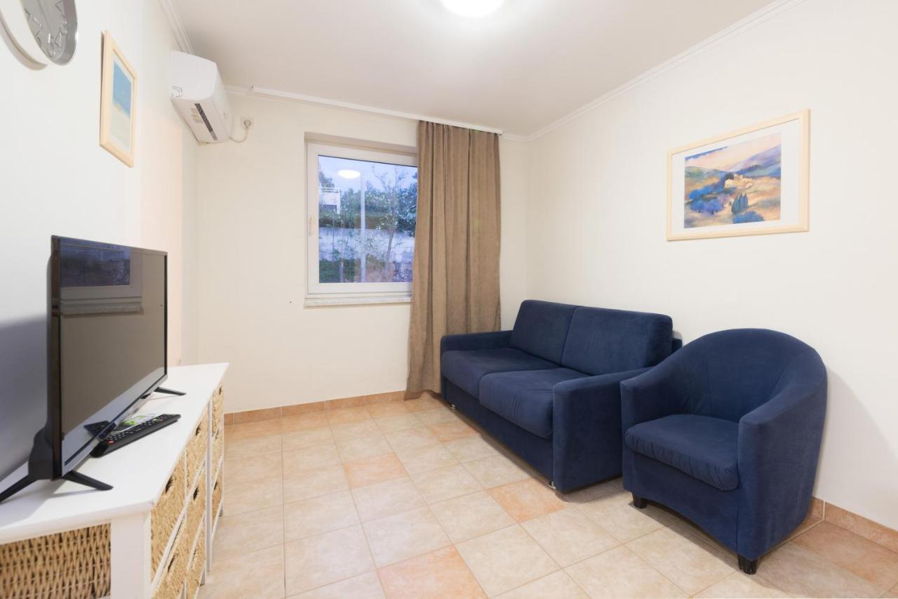 Hotel Rooms Roccia Novigrad  Bagian luar foto