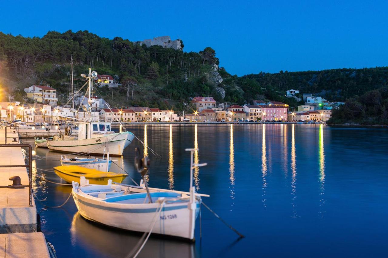 Hotel Rooms Roccia Novigrad  Bagian luar foto