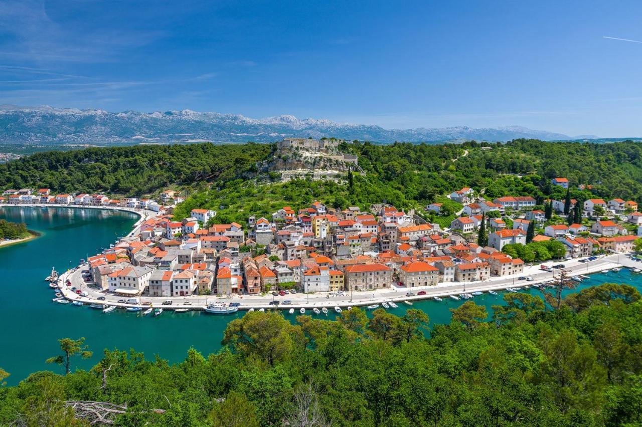 Hotel Rooms Roccia Novigrad  Bagian luar foto